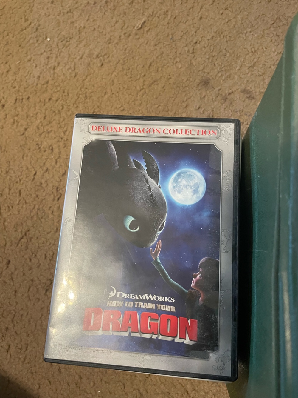 DreamWorks How to Train Your Dragon — Black & Blue Cover DVD